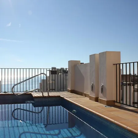 121 - 3 Bedroom With Private Pool