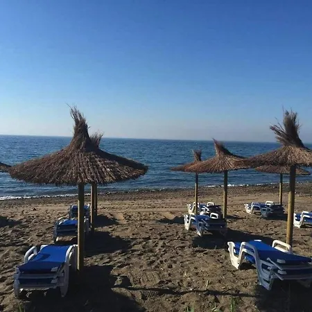 Apartment 121 - 3 Bedroom With Private Pool Estepona