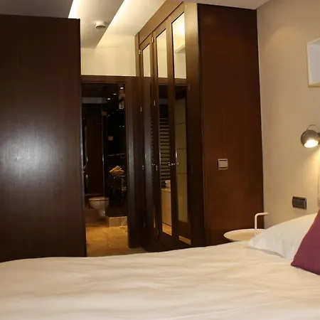 Apartment 121 - 3 Bedroom With Private Pool